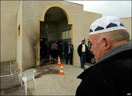 French mosque target of arson attack